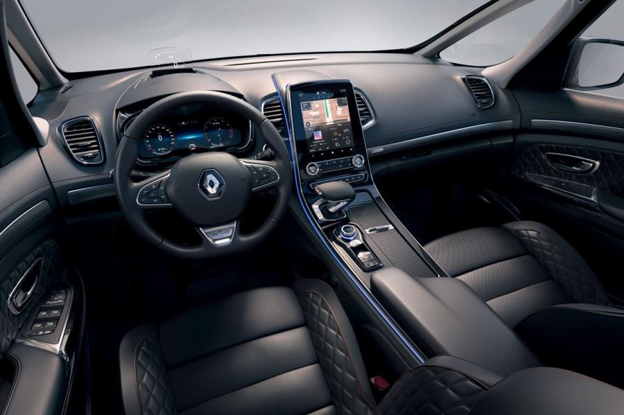 Торпедо Renault Espace Initiale Paris (JR) 2019 года  (WW) (фото 21 из 36)